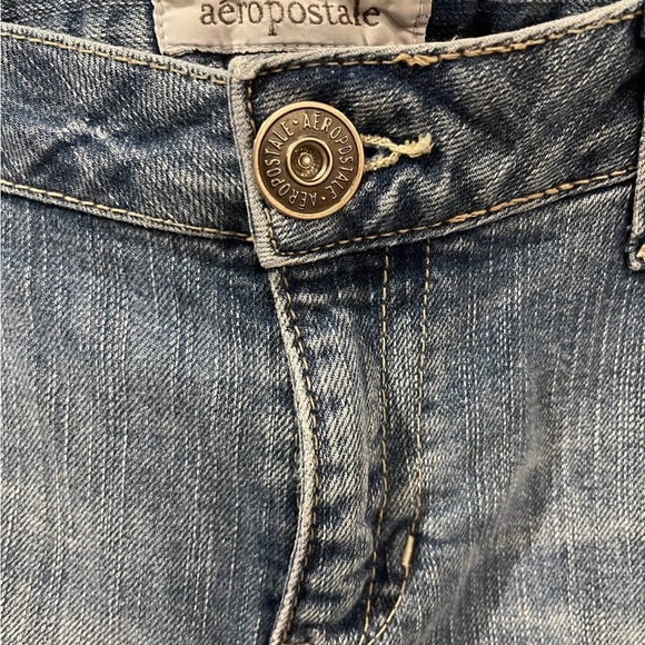Aeropostale Blue Denim Women Shorts - Picture 3 of 6